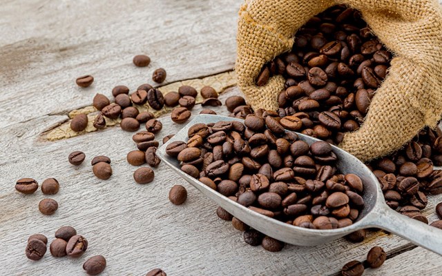 Giá cà phê xuất khẩu của Việt Nam liên tục lập đỉnh, doanh nghiệp cà phê nào hưởng lợi lớn?- Ảnh 1.