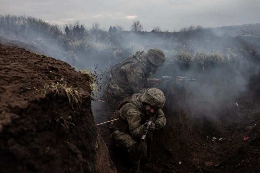 Nếu không có thêm viện trợ quân sự lớn của Mỹ, sự phản kháng của Ukraine có thể sụp đổ trong năm nay?- Ảnh 1.