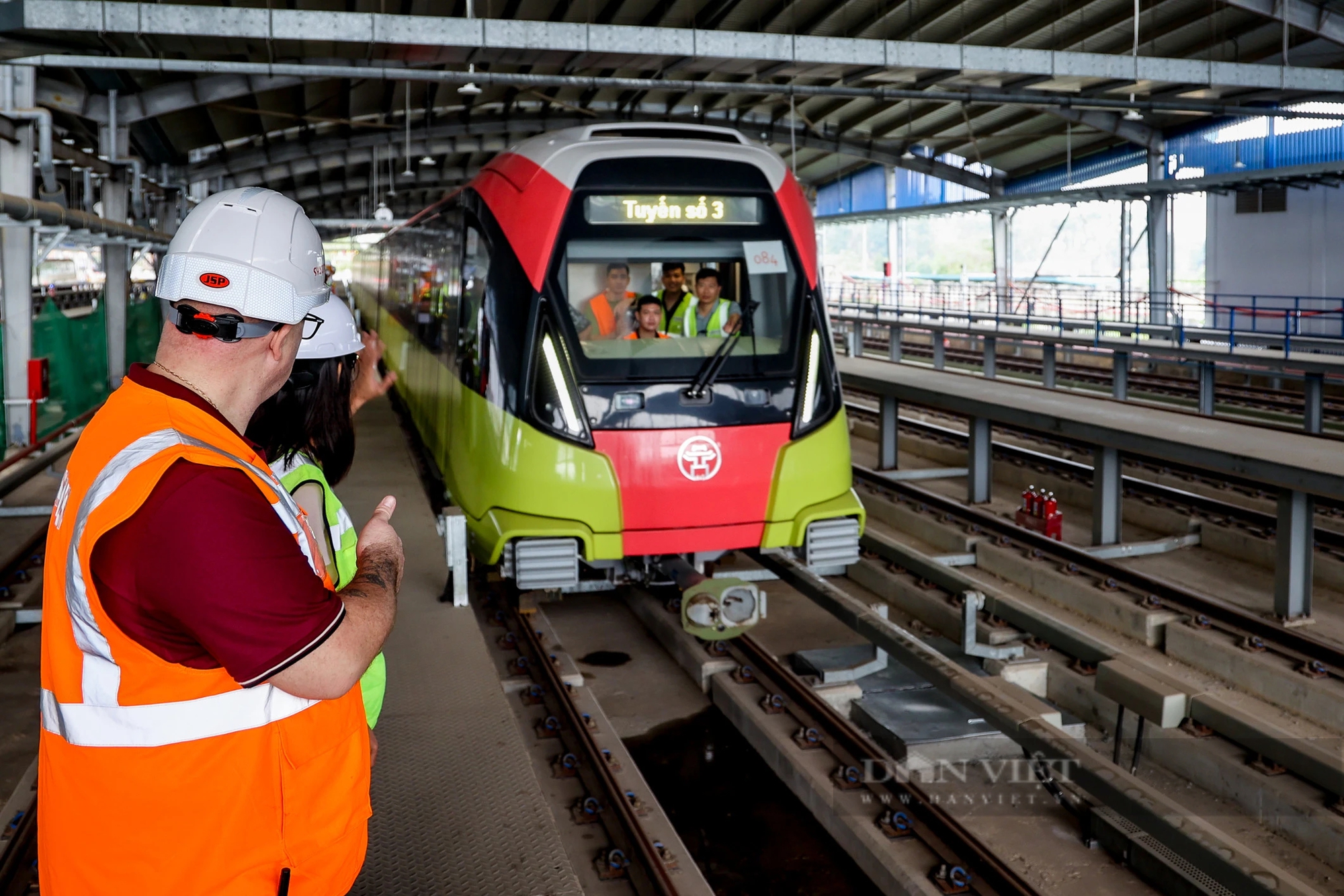 "Mục sở thị" nơi đào tạo lái tàu tuyến metro Nhổn - ga Hà Nội- Ảnh 7.