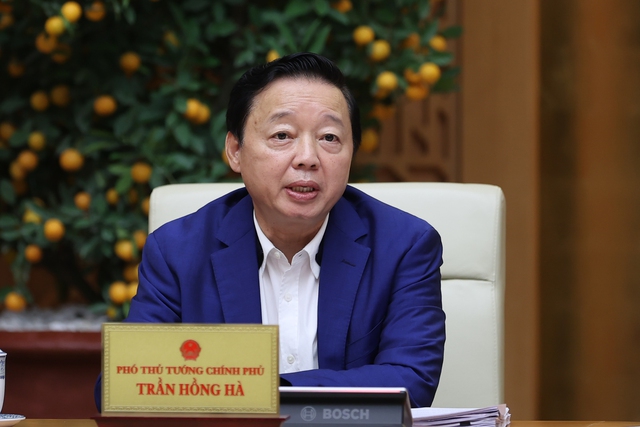 Thủ tướng Phạm Minh Chính: Thuốc là hàng hóa đặc biệt, phải có chính sách quản lý đặc biệt, loại bỏ cơ chế xin cho- Ảnh 4.