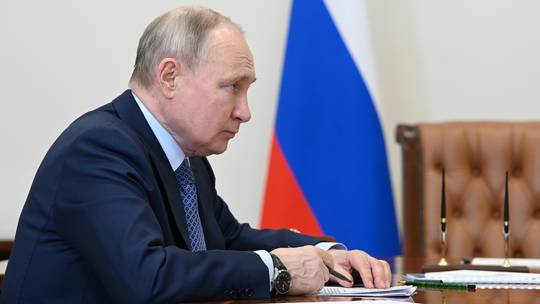 TT Putin bất ngờ ký sắc lệnh quan trọng về quân đội- Ảnh 1.