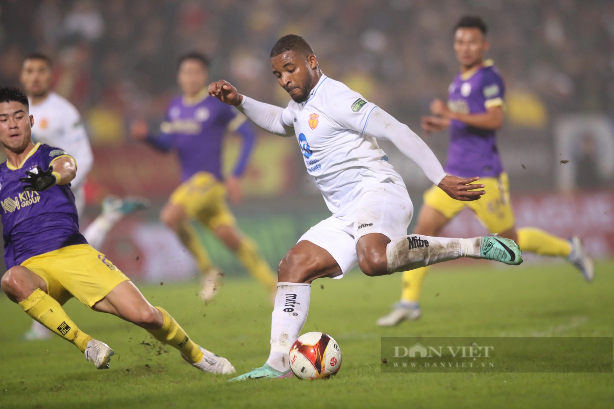 VAR 2 lần “trợ giúp", Thép Xanh Nam Định thắng kịch tính Hà Nội FC- Ảnh 15.