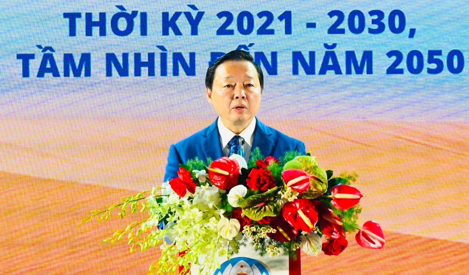 Bình Thuận công bố Quy hoạch thời kỳ 2021 - 2030, tầm nhìn đến năm 2050, trao giấy chứng nhận cho những dự án lớn- Ảnh 4.