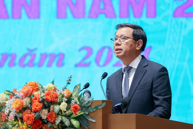 Tổng Giám đốc Nguyễn Việt Quang "tiết lộ" lợi ích trọng yếu trong 17 năm Vingroup lên sàn- Ảnh 1.