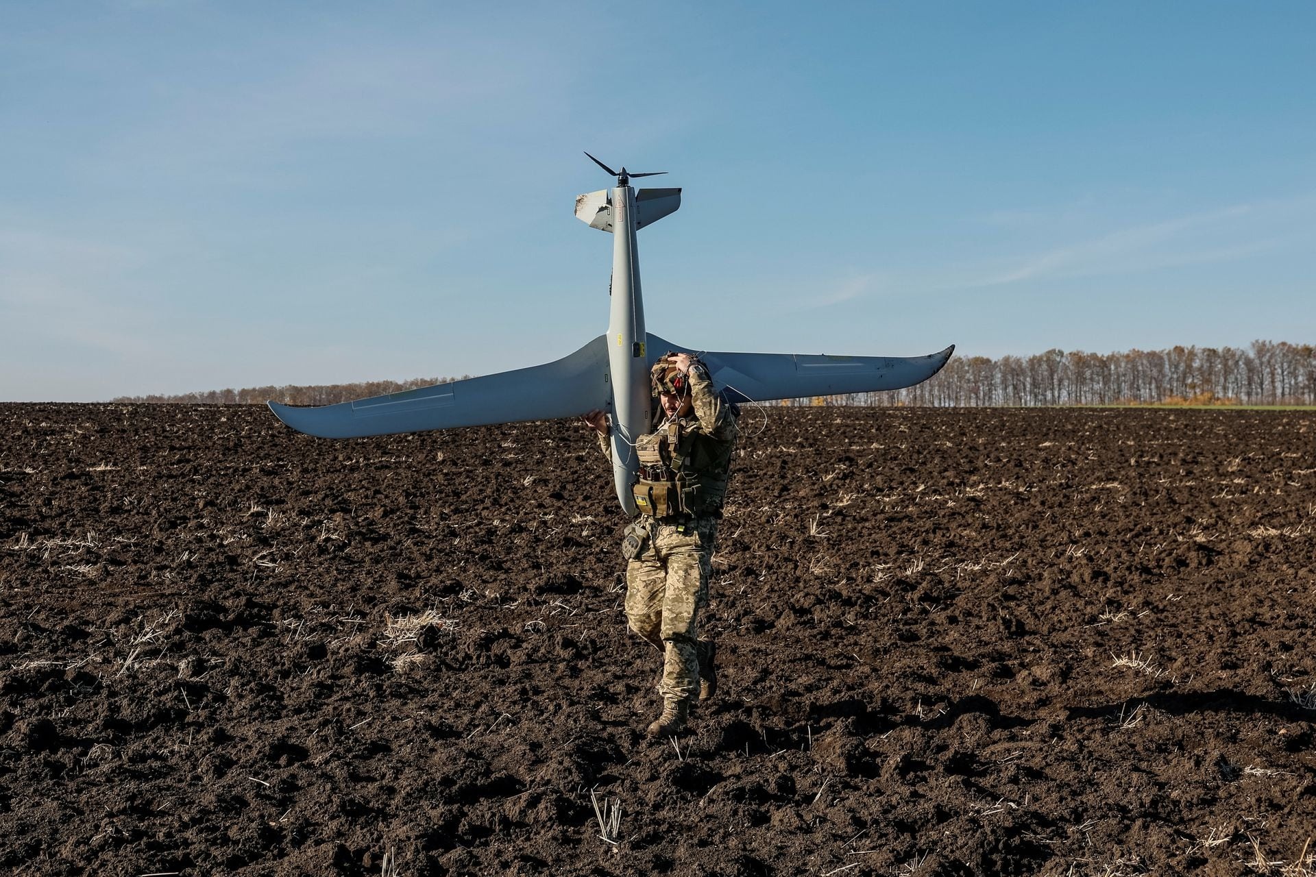 UAV trinh sát, tấn công của Ukraine xuất hiện khắp các mặt trận- Ảnh 10.
