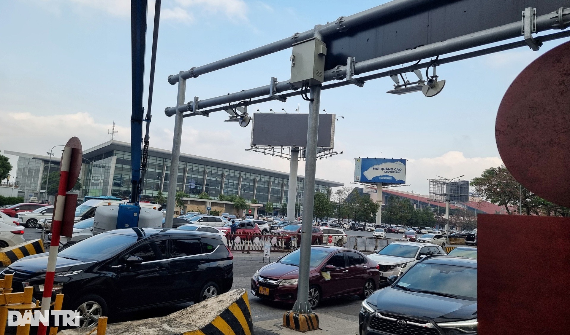 Loạt công nghệ "chống ùn tắc" tại sân bay Nội Bài trước ngày cao điểm Tết- Ảnh 6.