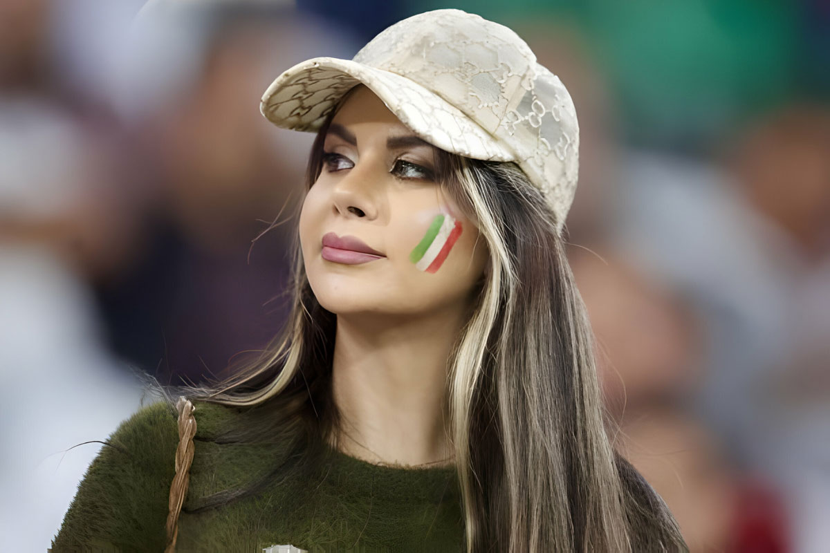 “Quên lối về” trước vẻ đẹp của các CĐV Iran tại Asian Cup 2024- Ảnh 3.