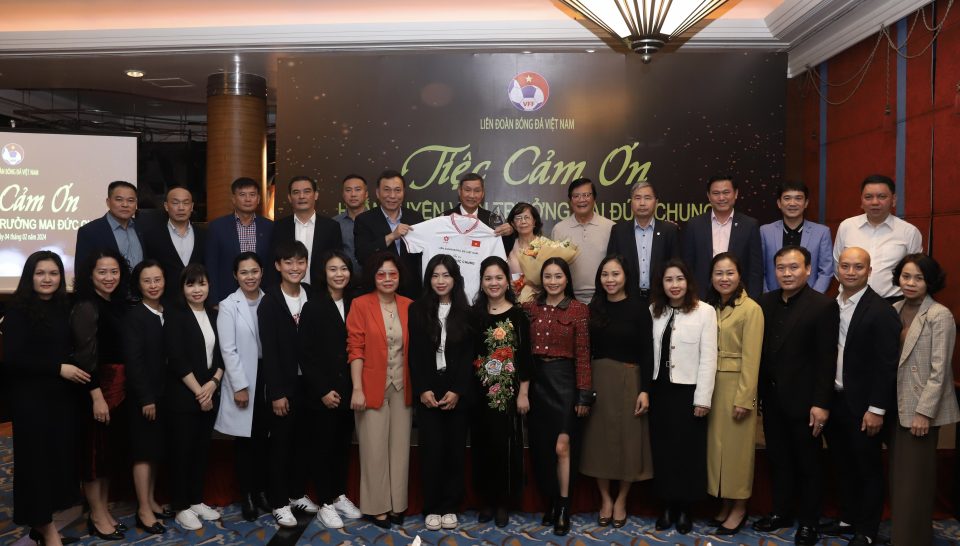 VFF tổ chức buổi lễ tri ân HLV Mai Đức Chung- Ảnh 5.