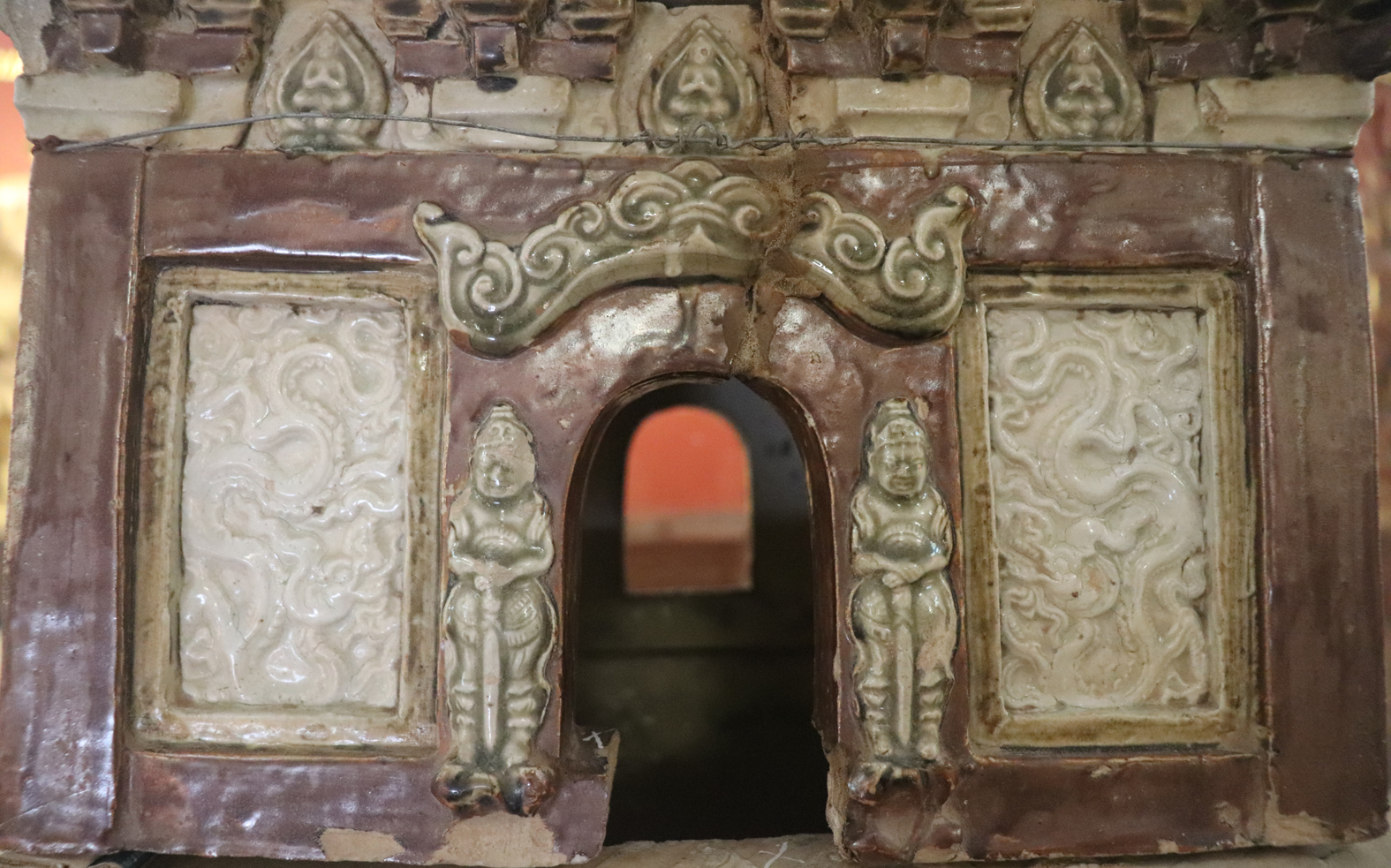 Hiện vật cổ kỳ mỹ từng phải giấu dưới đáy ao ở một làng của Vĩnh Phúc được công nhận Bảo vật quốc gia- Ảnh 9.