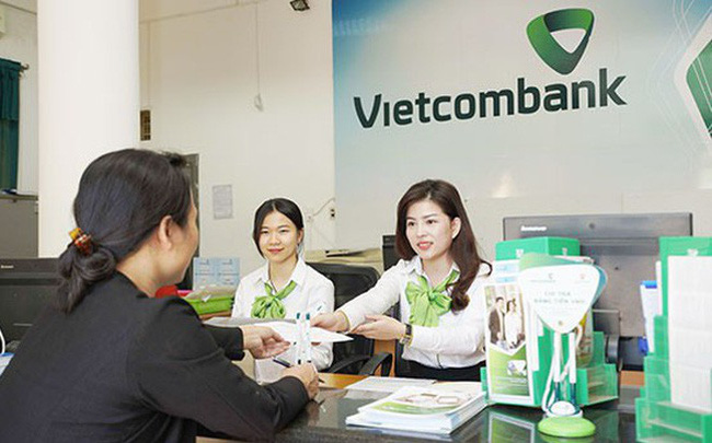 Cổ phiếu tiêu điểm hôm nay (6/2): Trong "sóng" cổ phiếu ngân hàng ngày giáp Tết, VCB của Vietcombank gây chú ý- Ảnh 1.