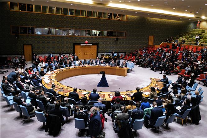 Hội đồng Bảo an Liên hợp quốc họp khẩn về căng thẳng leo thang ở Trung Đông- Ảnh 1.