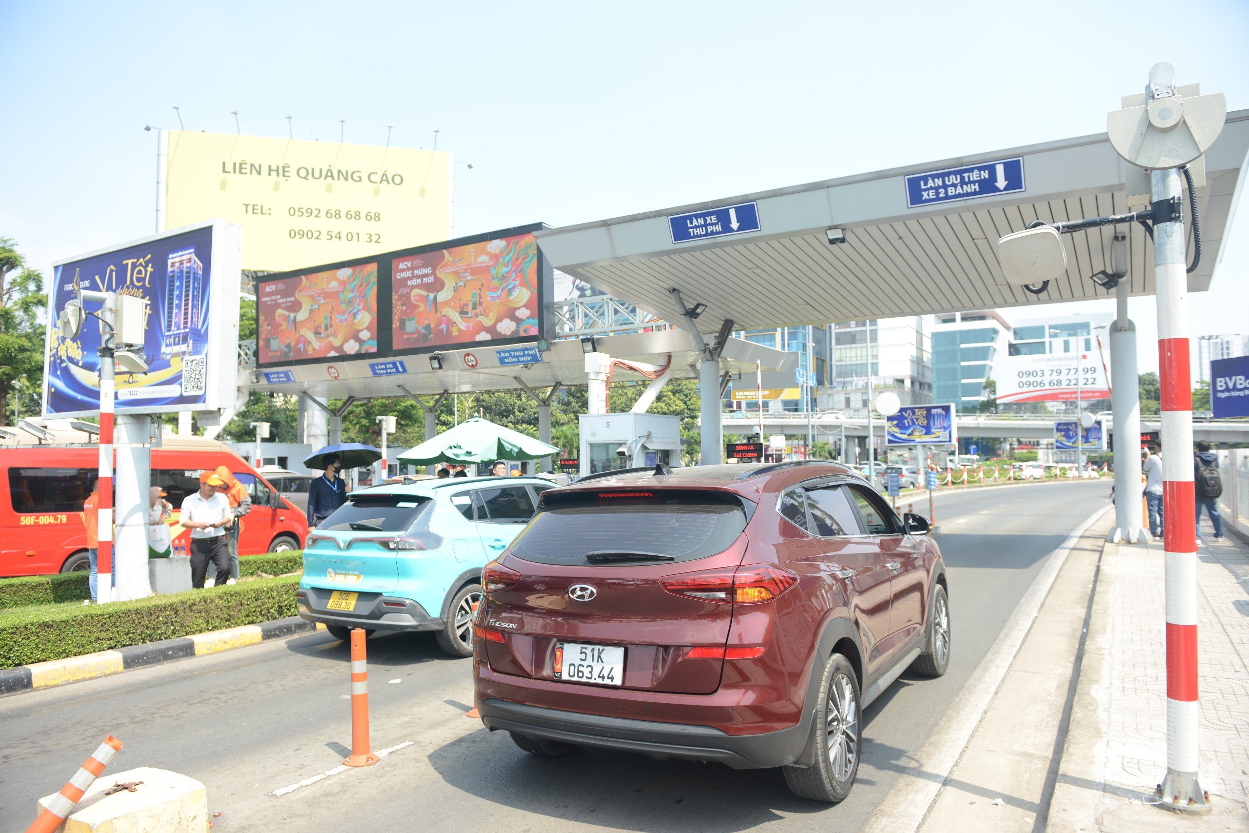 Chính thức thu phí không tiền mặt tại sân bay Tân Sơn Nhất, giảm ùn tắc cao điểm Tết Giáp Thìn- Ảnh 4.