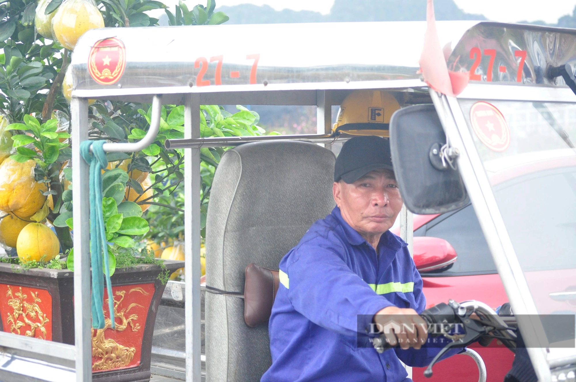 Thức khuya dậy sớm, người làm dịch vụ "chở Tết" vẫn mỏi mắt tìm việc- Ảnh 6.