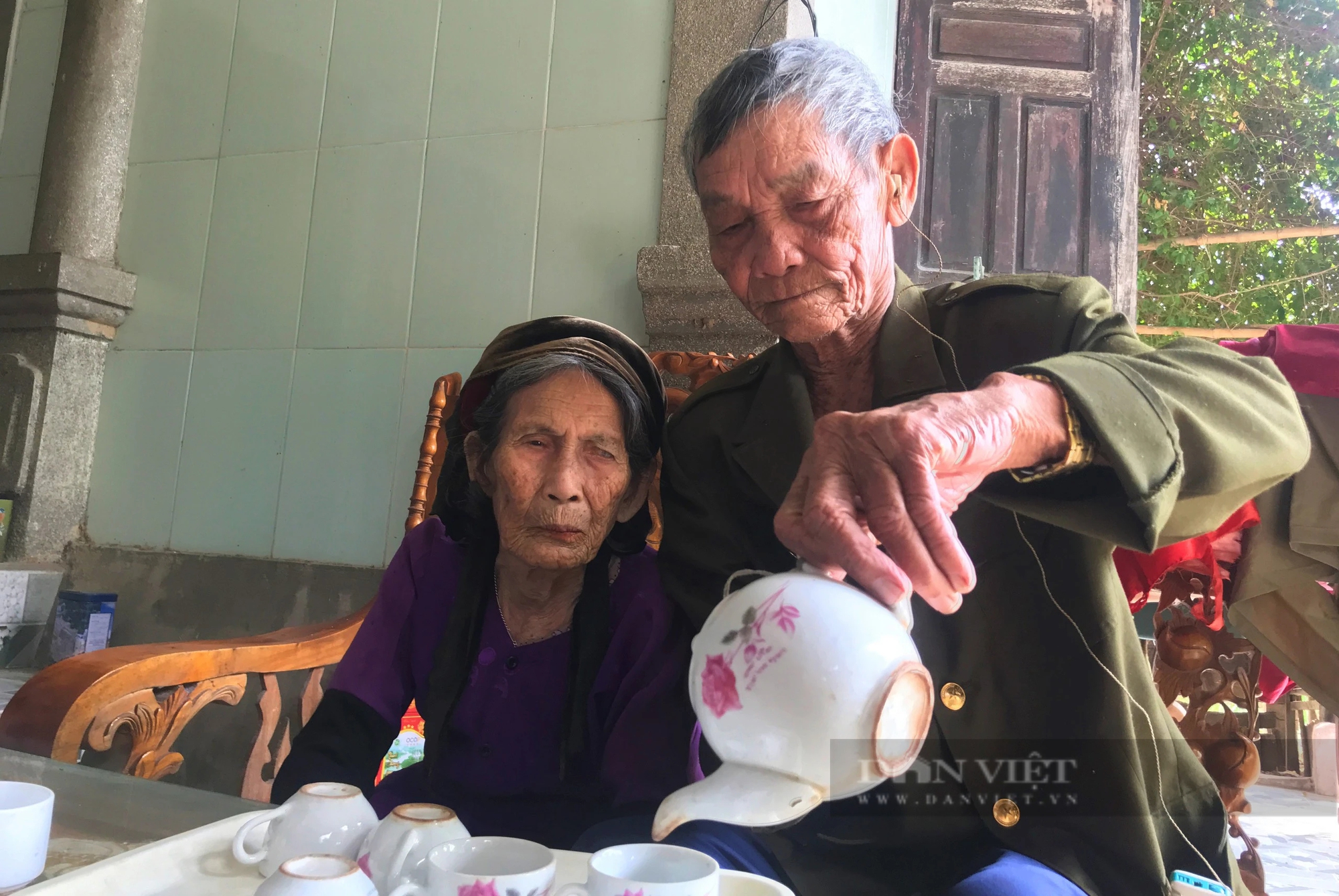 Vào làng trường thọ ở Nghệ An, gặp cụ bà 106 tuổi vẫn thái rau nuôi gà, ai bắt chuyện cũng bất ngờ thán phục- Ảnh 3.