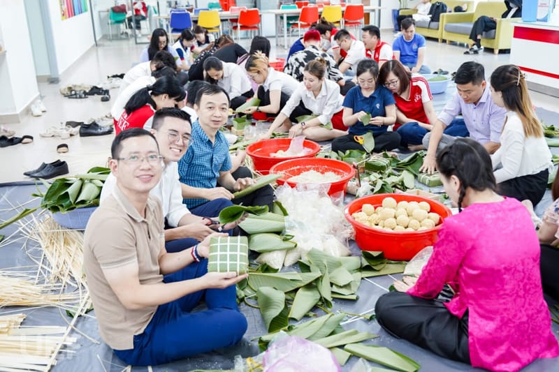 Tết ý nghĩa của sinh viên Sài thành qua những chiếc bánh chưng- Ảnh 5.