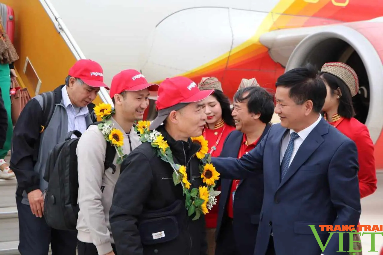 Vietjet khai trương đường bay Hà Nội - Điện Biên- Ảnh 2.