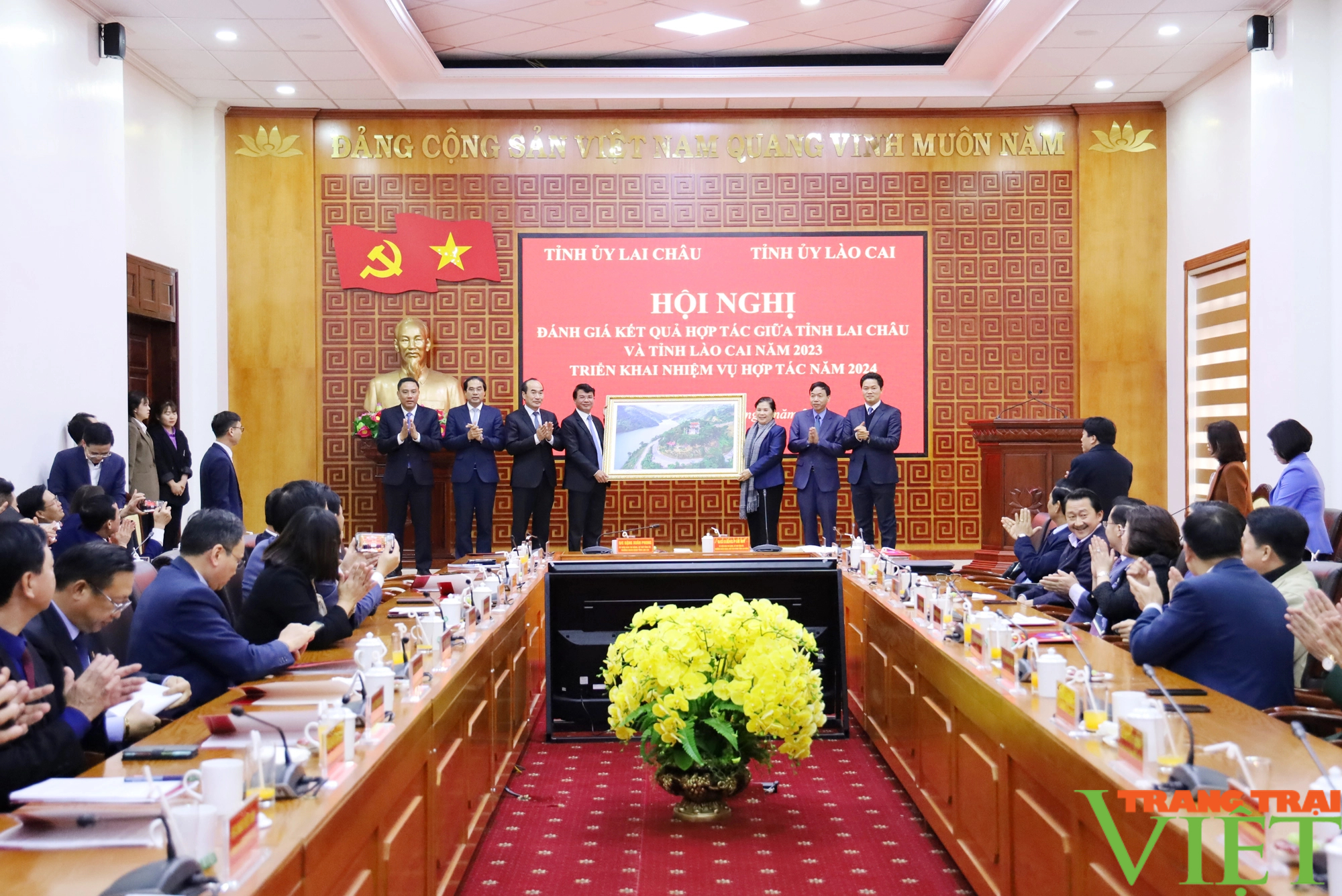 Lai Châu - Lào Cai: Đánh giá kết quả hợp tác giữa Ban Thường vụ 2 tỉnh năm 2023, triển khai nhiệm vụ năm 2024- Ảnh 7.