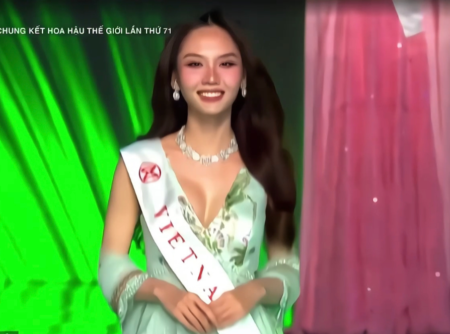 Hoa hậu Mai Phương: "Tôi không cố gồng mình lên là bất kỳ ai khác"- Ảnh 4.