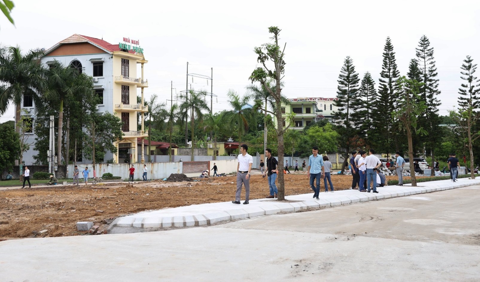 Chỉ đạo "nóng": Gỡ "vướng" cho dự án bất động sản trước 30/6, giải quyết "thổi giá, đẩy giá"- Ảnh 2.