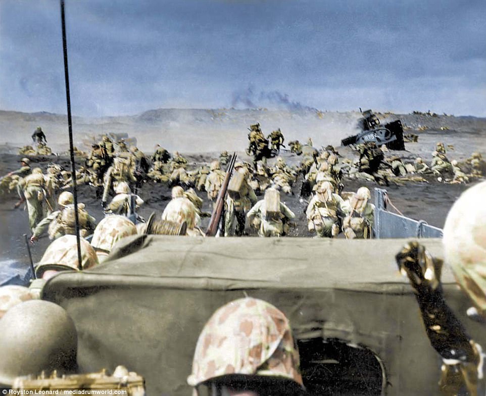 Trận chiến Mỹ - Nhật Bản trên đảo Guam, 27.000 lính bỏ mạng- Ảnh 2.