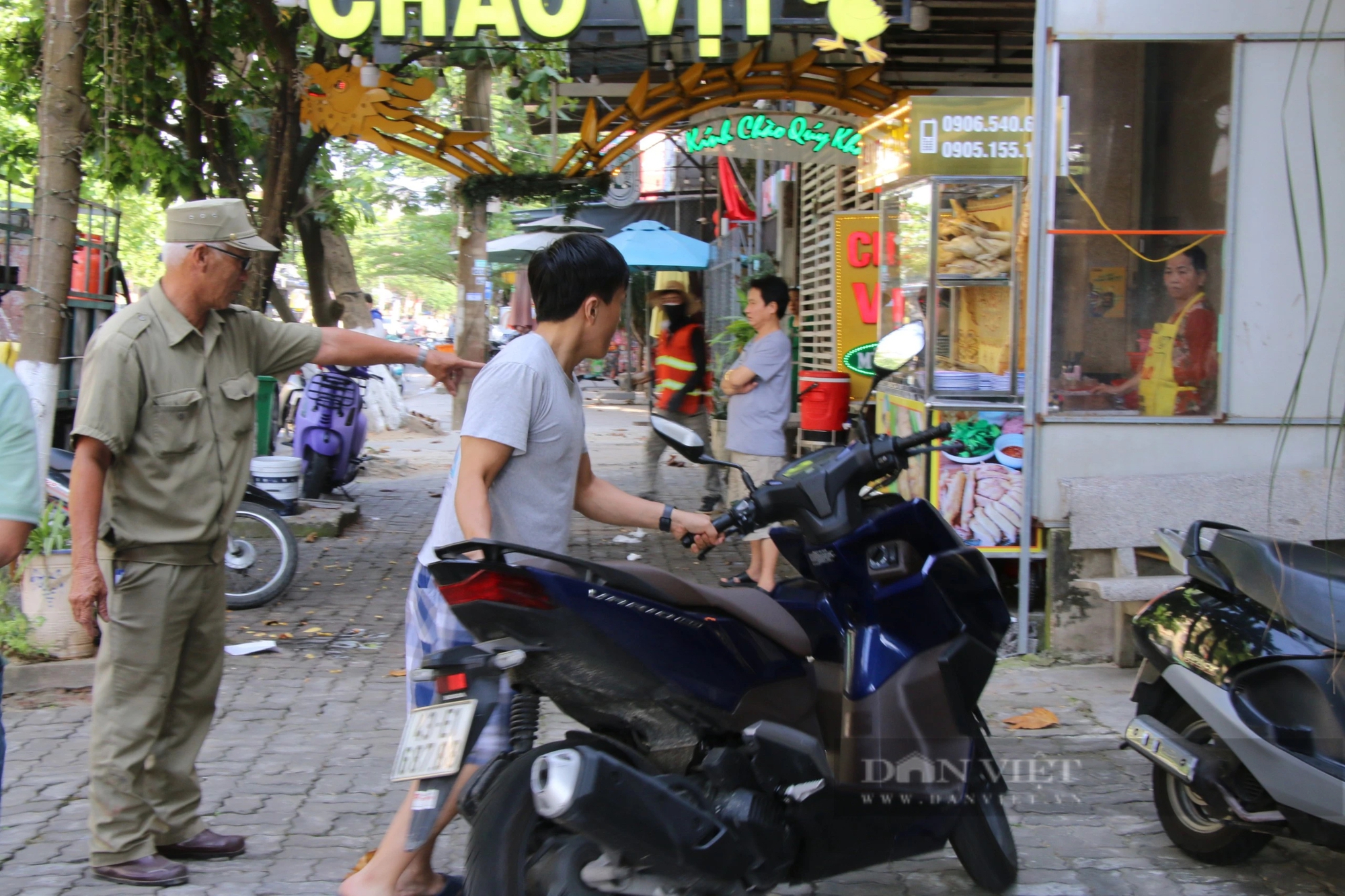 Hình ảnh hàng loạt tuyến đường tại Đà Nẵng kẻ vạch vỉa hè- Ảnh 2.