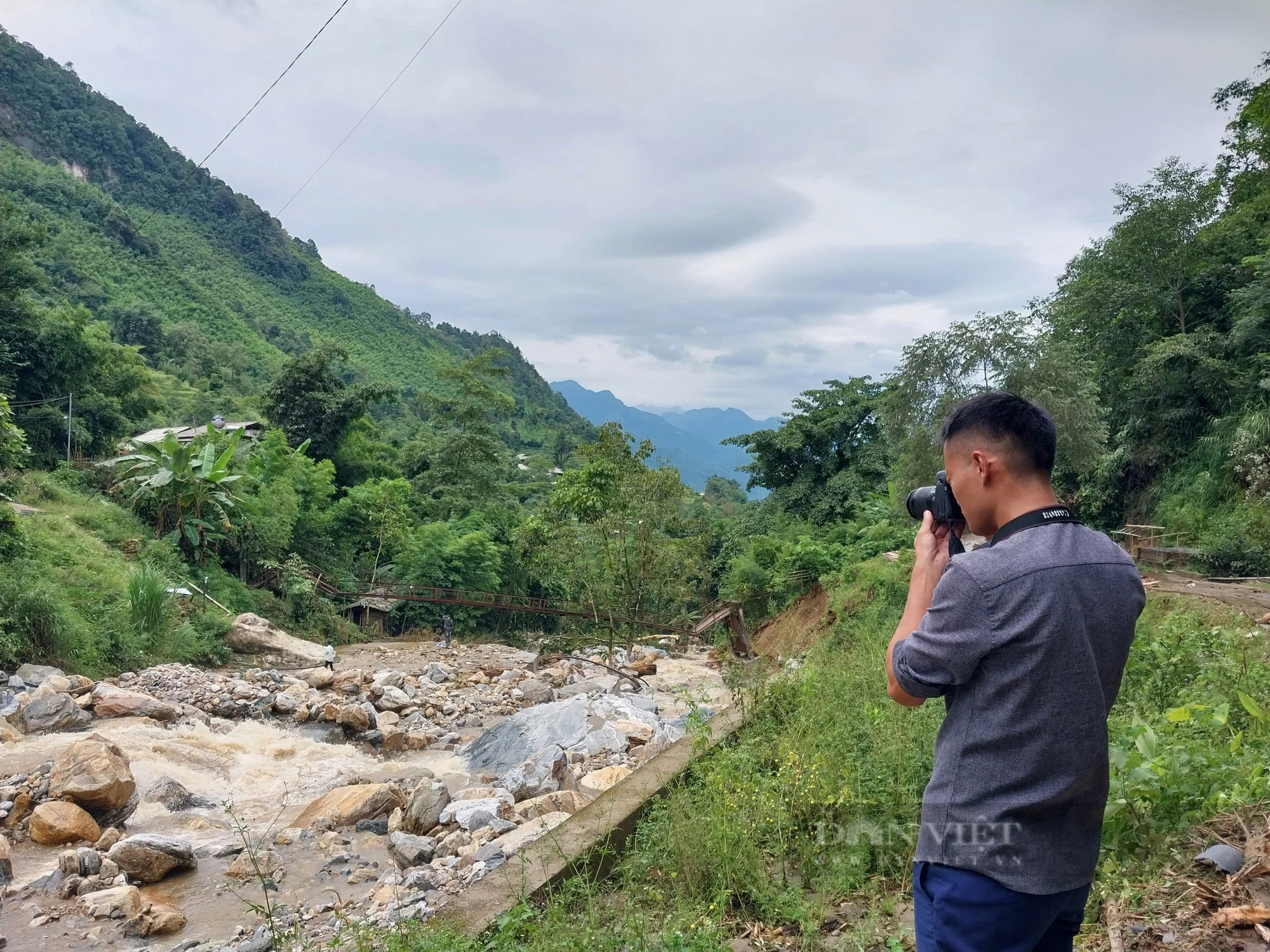 Chuyến công tác của phóng viên Báo NTNN/điện tử Dân Việt về vùng lũ lịch sử khó quên ở Sa Pa- Ảnh 4.