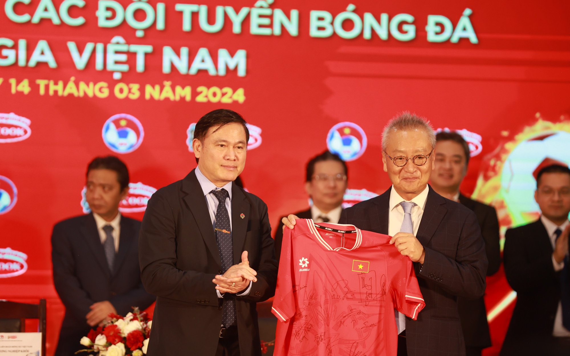 ĐT Việt Nam nhận tin vui trước ngày đấu ĐT Indonesia