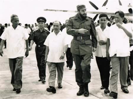 Lãnh tụ Fidel Castro và mối tình cảm khó phai với Việt Nam- Ảnh 1.