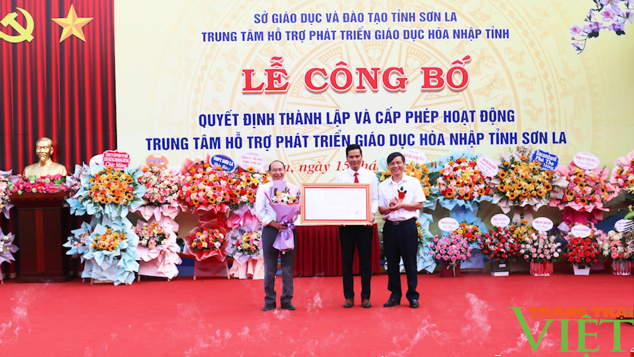 Trung tâm Hỗ trợ phát triển giáo dục hòa nhập tỉnh Sơn La đi vào hoạt động- Ảnh 2.