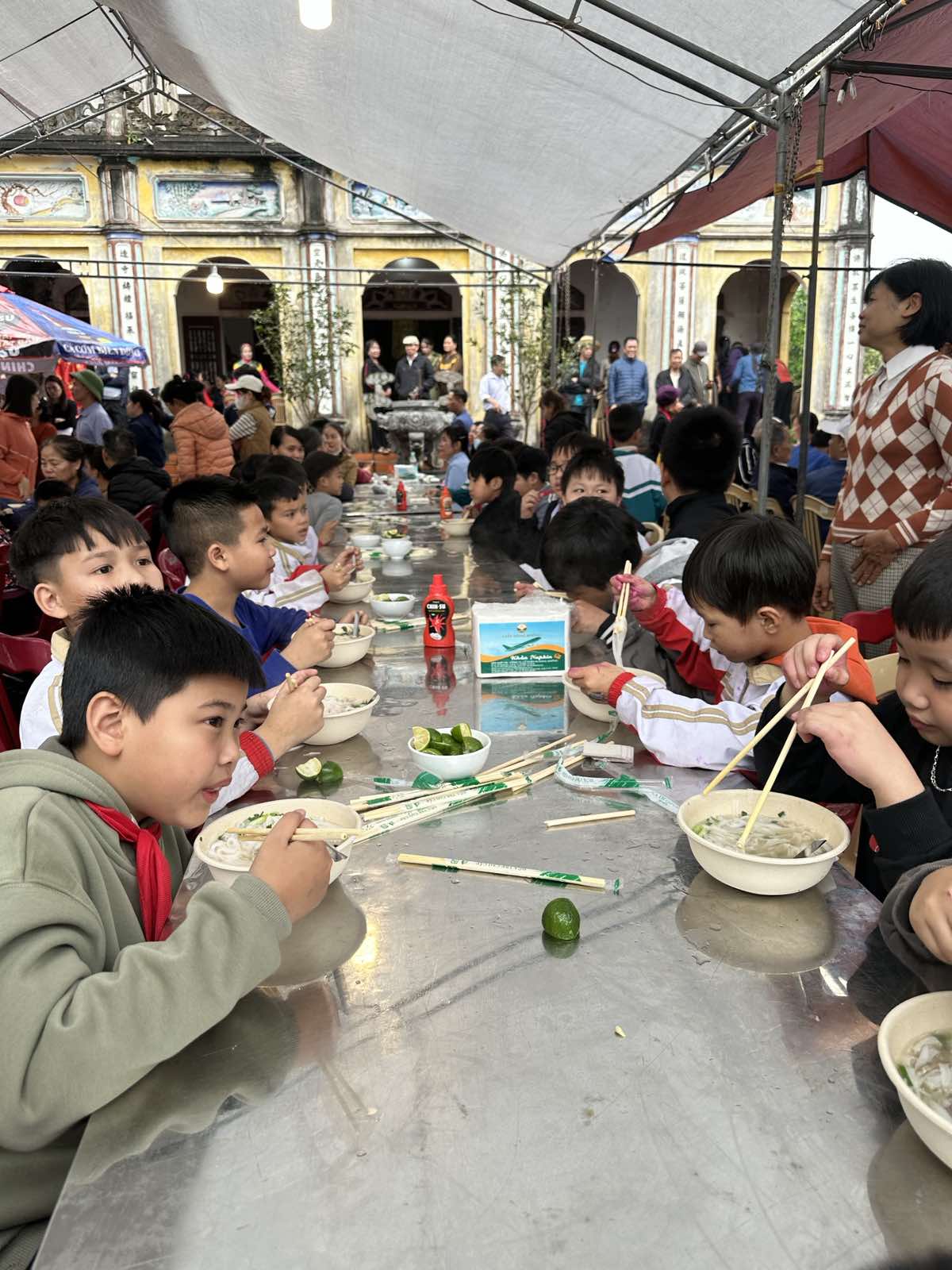 Festival Phở Nam Định 2024: Masan Consumer đồng hành, chung tay bảo tồn làng nghề phở Vân Cù- Ảnh 4.