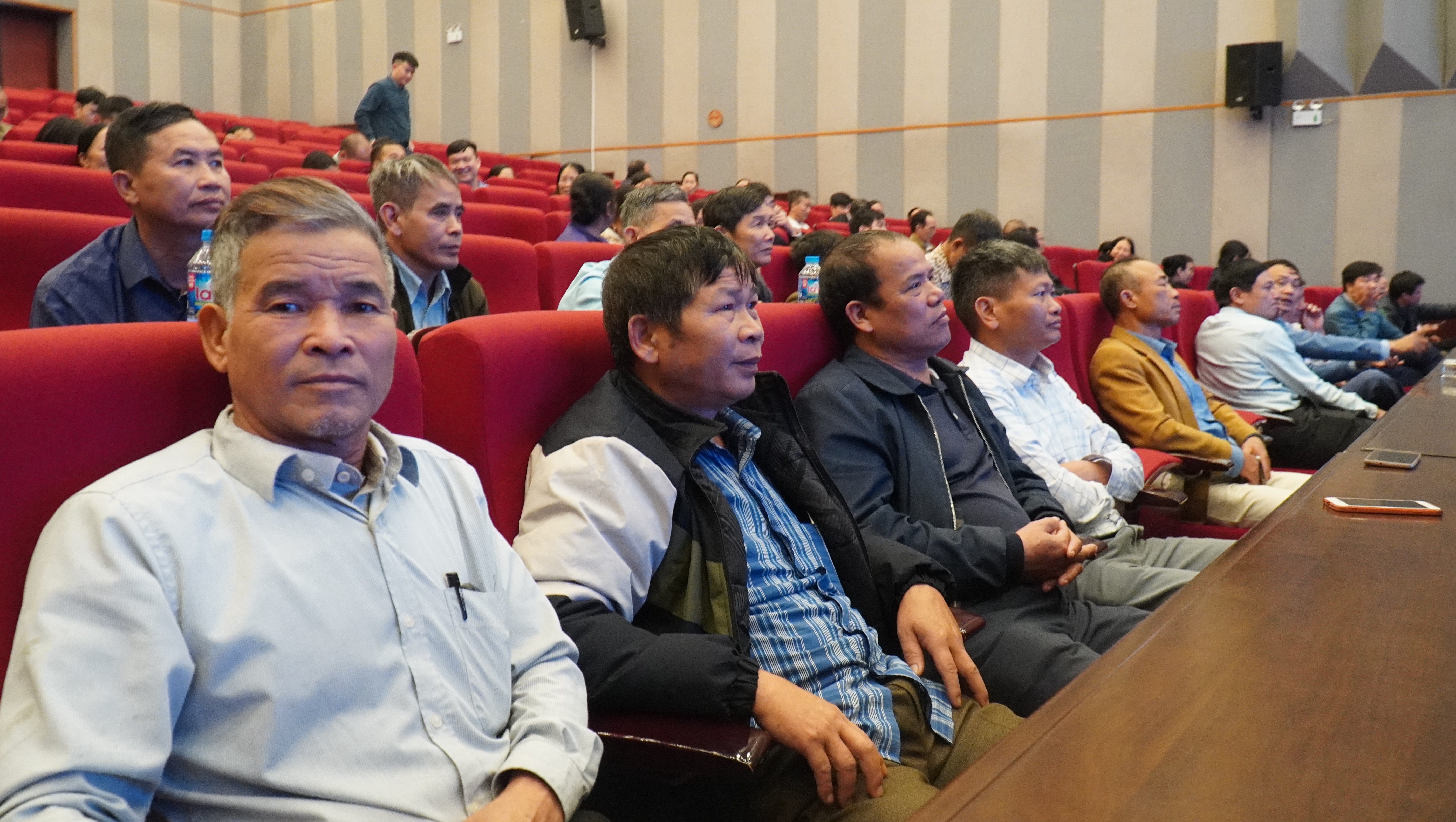 Hội Nông dân tỉnh Bắc Ninh tập huấn chuyển đổi số cho  cán bộ, hội viên, nông dân sản xuất kinh doanh giỏi- Ảnh 2.
