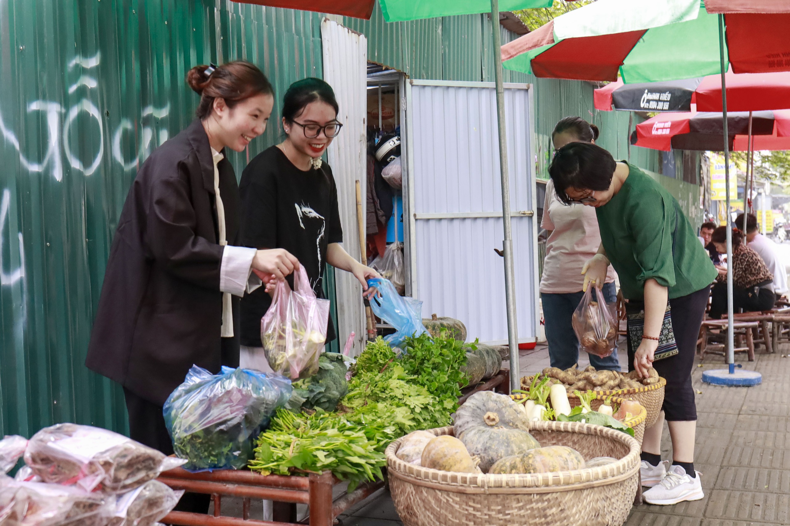 50 tuần cùng “Bữa Cơm Yêu Thương" - Hành trình kỳ diệu của tình người- Ảnh 16.