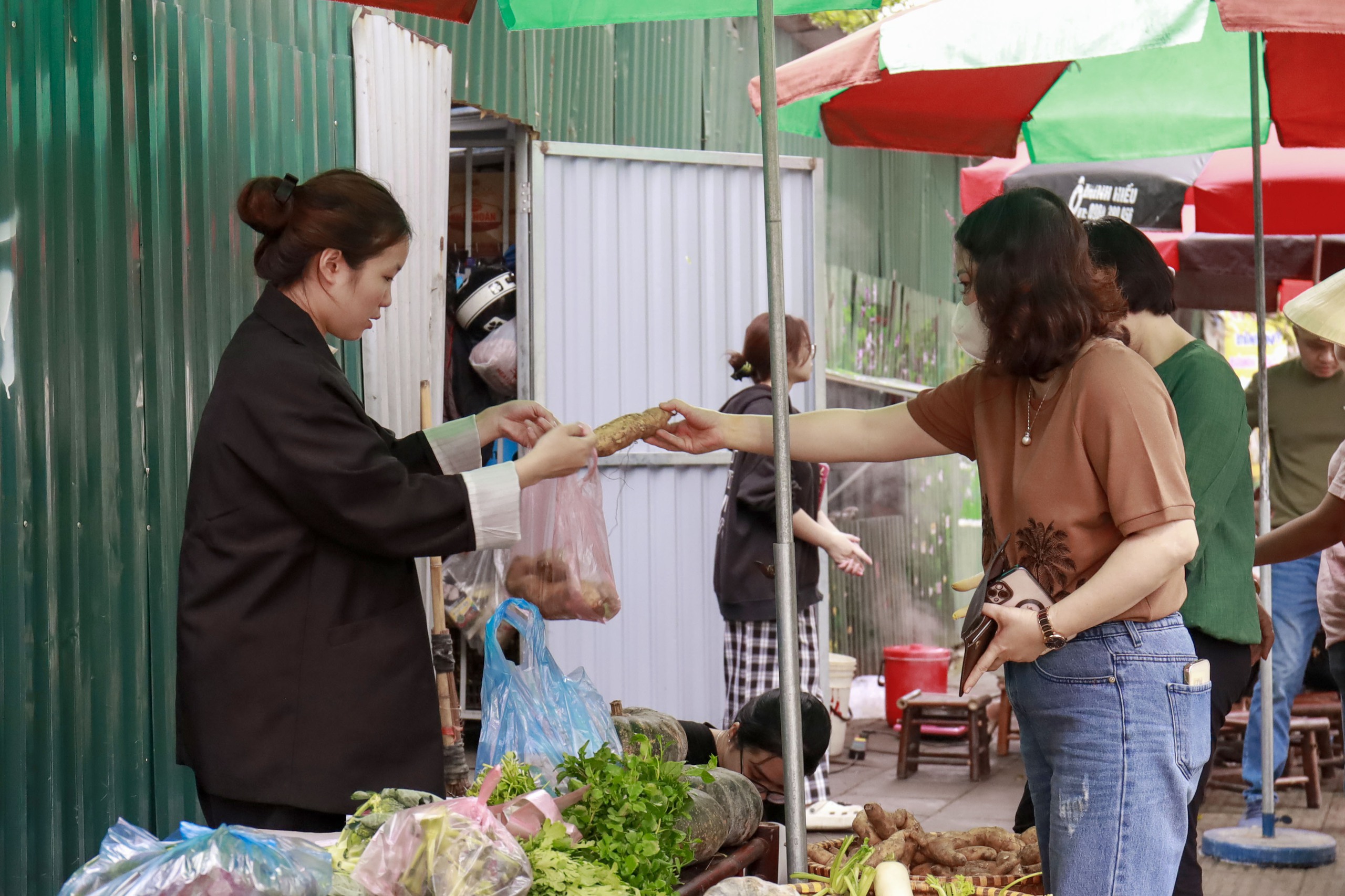 50 tuần cùng “Bữa Cơm Yêu Thương" - Hành trình kỳ diệu của tình người- Ảnh 15.