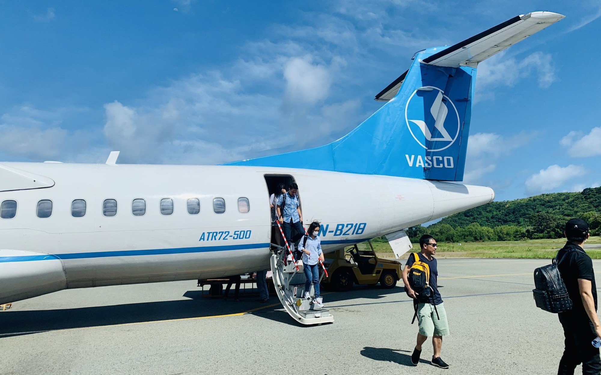 Hàng không tăng mạnh chuyến bay từ Tân Sơn Nhất đến Côn Đảo