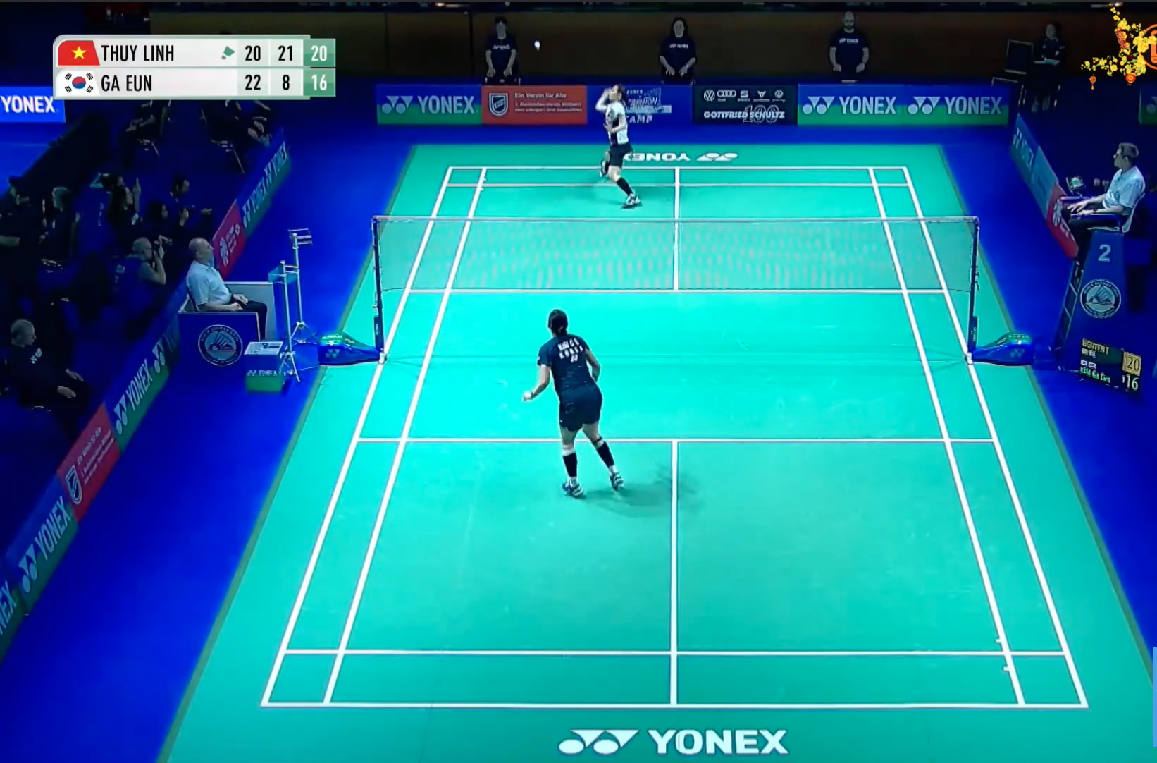 Được tay vợt Mỹ "trợ thủ", Nguyễn Thùy Linh thắng trận "đại chiến" bán kết Đức mở rộng - Ảnh 5.