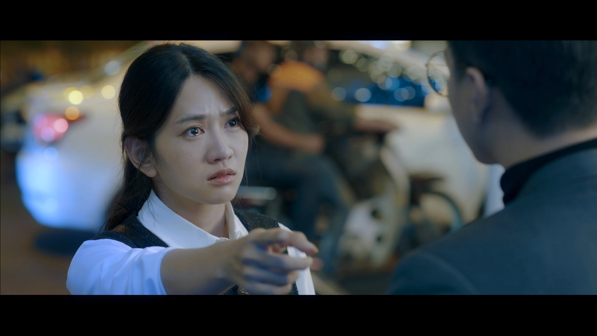 Lê Bống bất ngờ trở thành tình địch của Minh Thu trong phim Lỡ hẹn với ngày xanh- Ảnh 1.