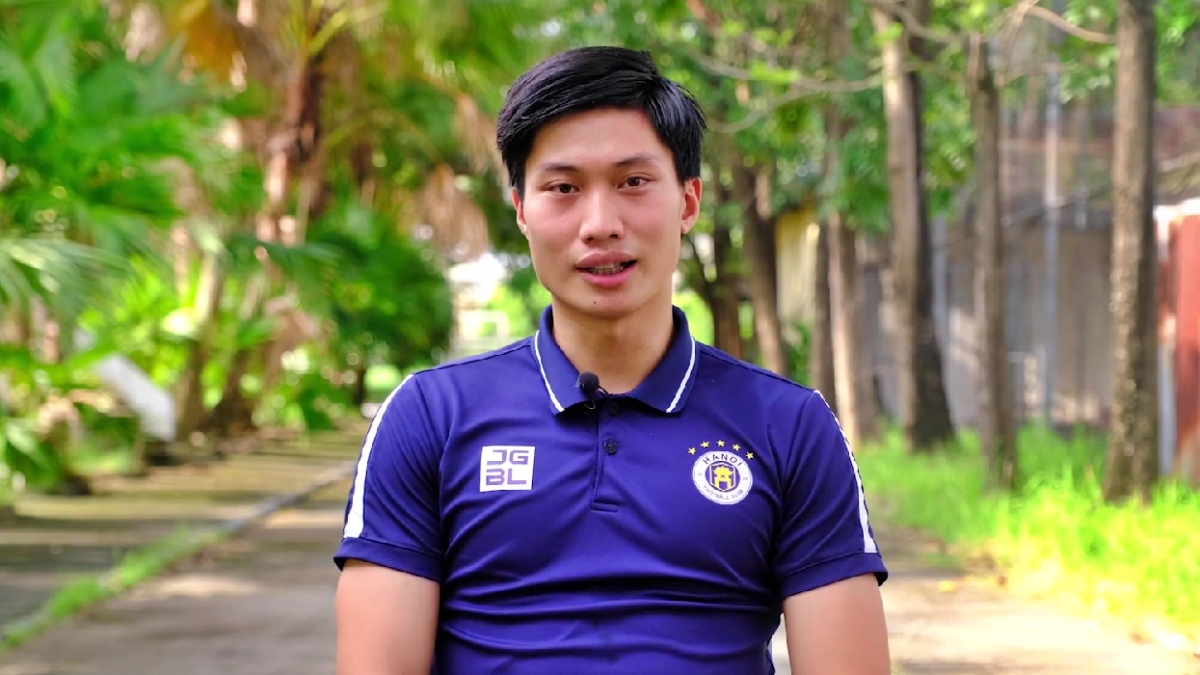 Hà Nội FC bổ sung cựu thủ môn U20 Việt Nam cao 1m84 thay thế Tấn Trường- Ảnh 1.