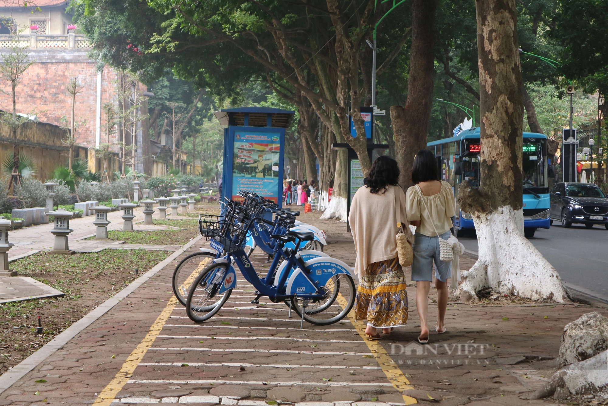 Người cao tuổi gặp khó khi sử dụng xe đạp công cộng ở Hà Nội- Ảnh 5.