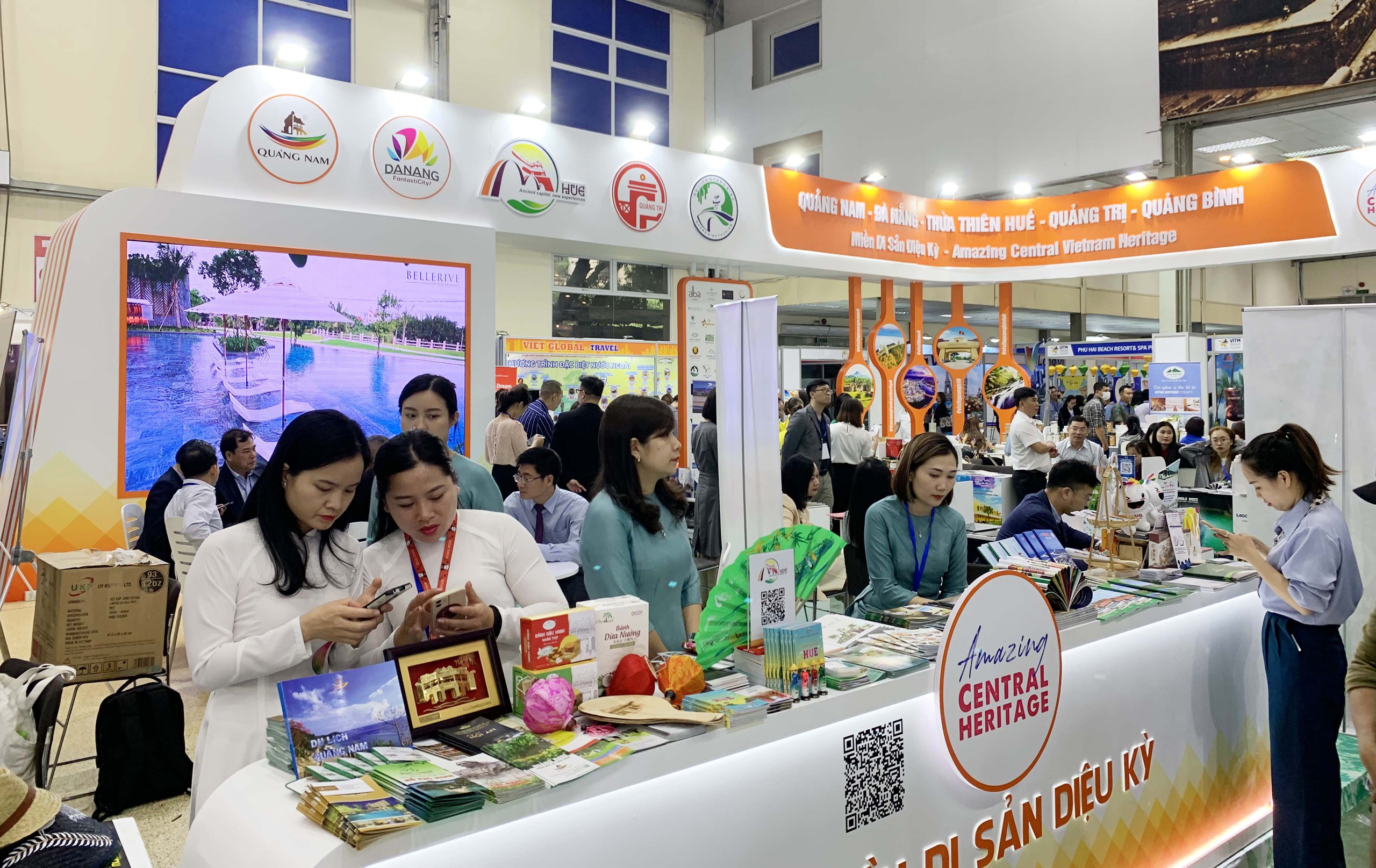 Hội chợ Du lịch quốc tế 2024 tại Hà Nội nhiều ưu đãi, tour combo giảm giá- Ảnh 2.
