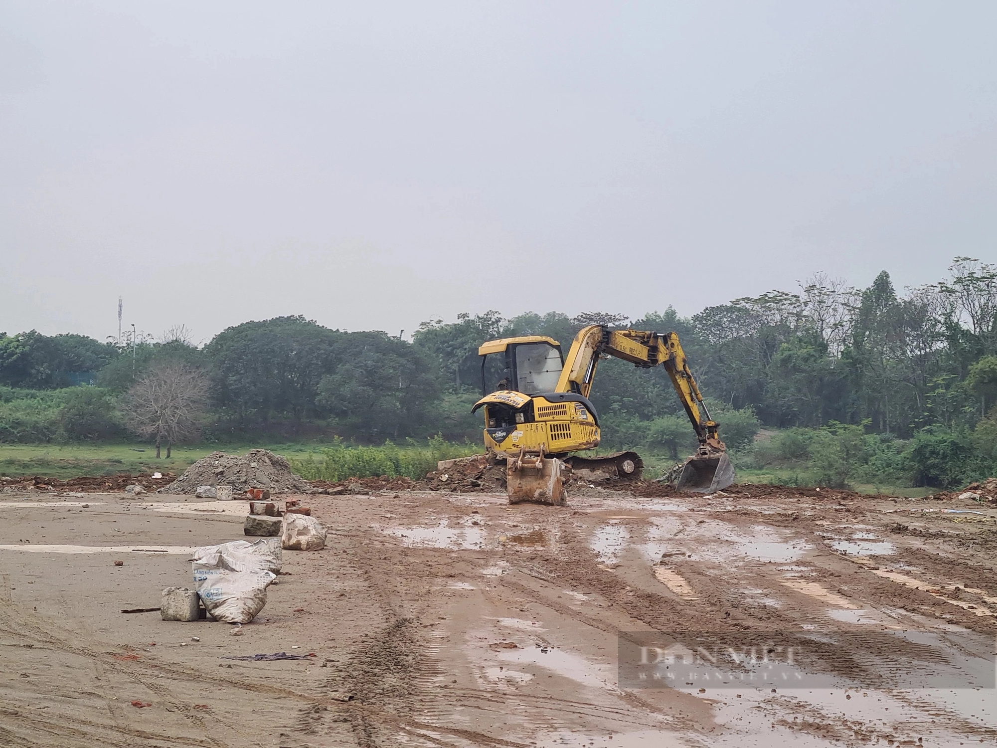 Sẽ cưỡng chế nhiều công trình vi phạm trong vụ “thần tốc” dựng nhà xưởng trái phép trên đất nông nghiệp tại Hà Nội- Ảnh 3.