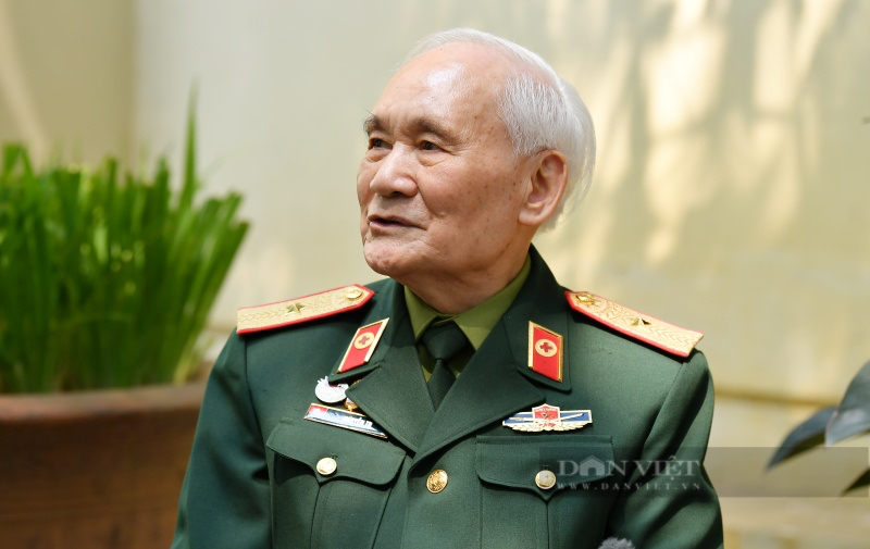 70 năm chiến thắng Điện Biên Phủ: Ký ức 5 ngày đêm mổ dưới hầm trong "mưa bom bão đạn" của vị Tướng quân y- Ảnh 5.