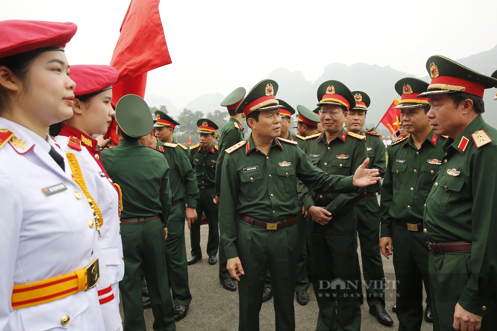 Hình ảnh mới nhất về các lực lượng tham gia diễu binh, diễu hành kỷ niệm 70 năm chiến thắng Điện Biên Phủ- Ảnh 1.