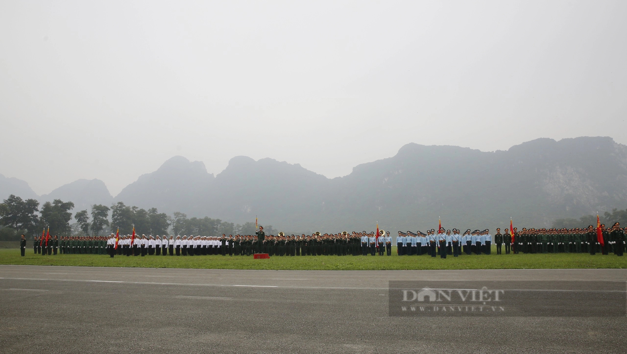 Hình ảnh mới nhất về các lực lượng tham gia diễu binh, diễu hành kỷ niệm 70 năm chiến thắng Điện Biên Phủ- Ảnh 2.