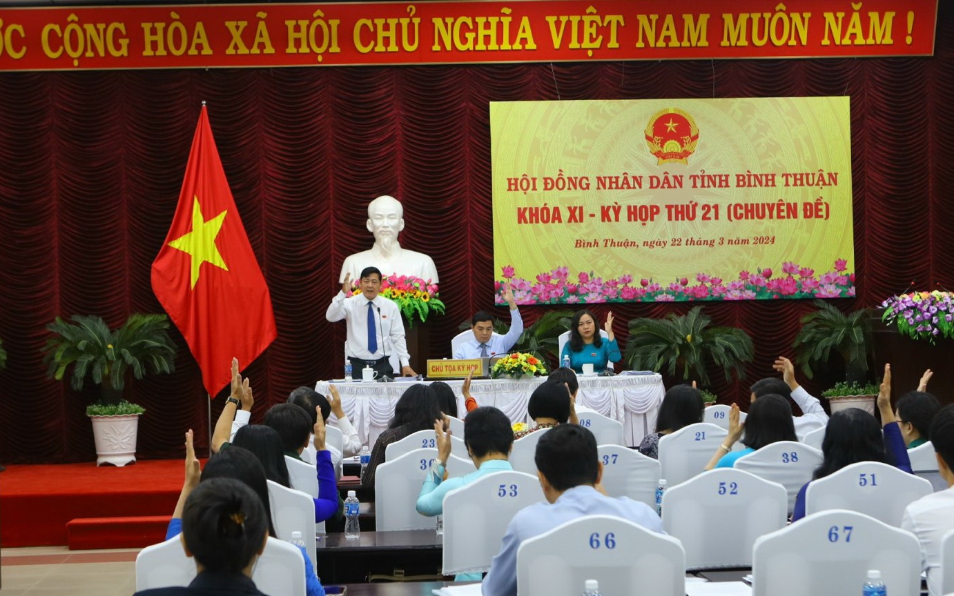 Xây dựng những dự án quan trọng ven biển để phát triển kinh tế tỉnh Bình Thuận