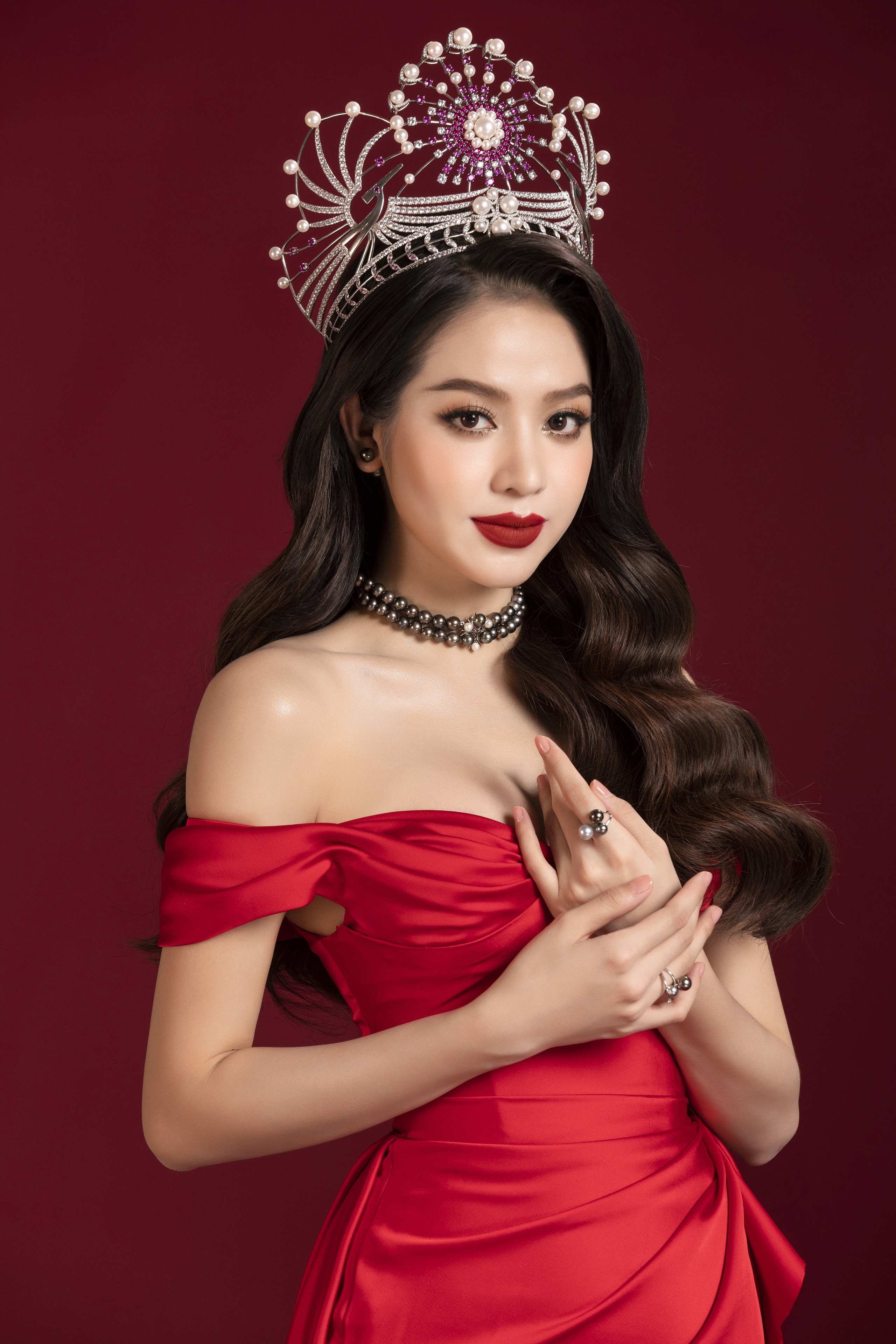 Nhan sắc xinh đẹp đầy mê hoặc của mỹ nhân Đà Nẵng cao 1,76m sẽ đi thi Miss International 2024- Ảnh 4.