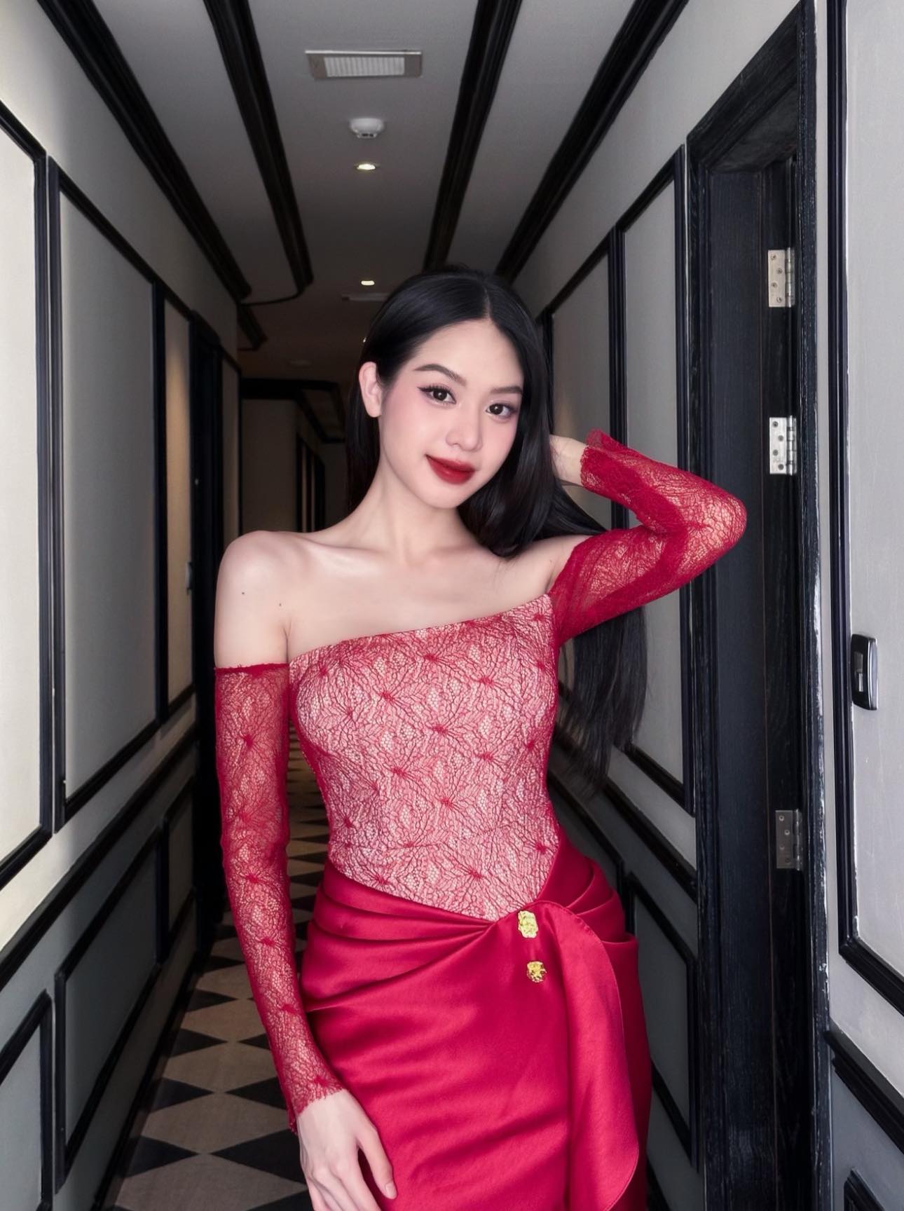 Nhan sắc xinh đẹp đầy mê hoặc của mỹ nhân Đà Nẵng cao 1,76m sẽ đi thi Miss International 2024- Ảnh 7.