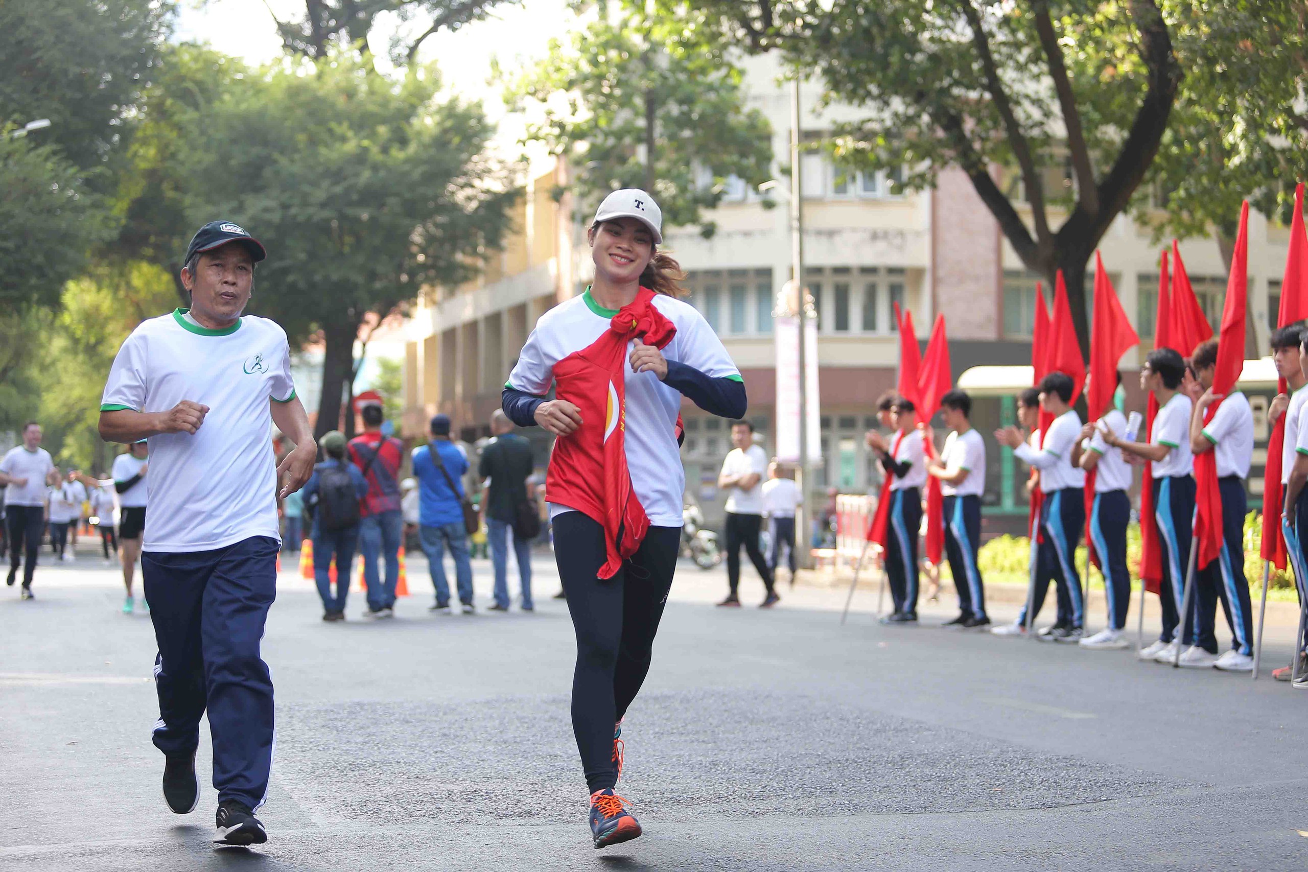 30.000 người TP.HCM cùng tham gia Ngày chạy Olympic- Ảnh 9.