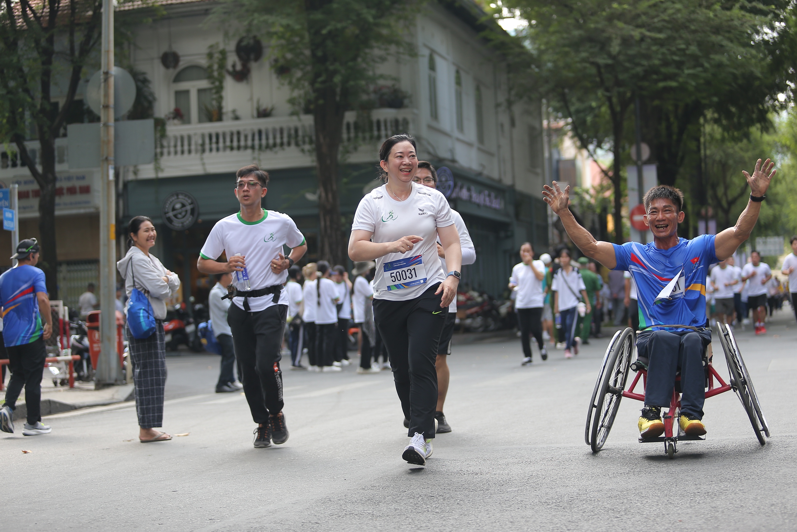 30.000 người TP.HCM cùng tham gia Ngày chạy Olympic- Ảnh 8.