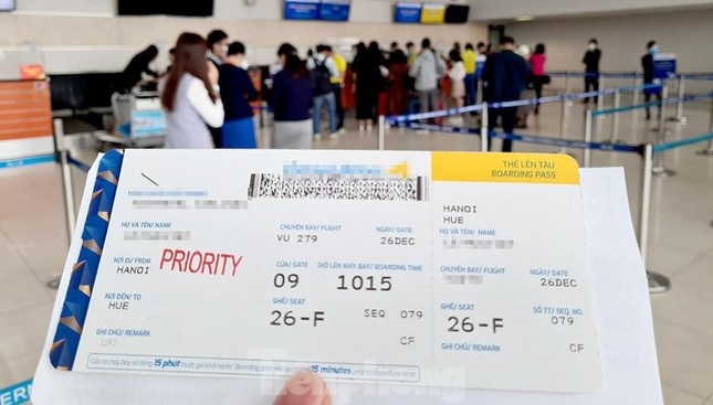 Yêu cầu xử phạt hãng bay tăng giá vé trái quy định- Ảnh 1.
