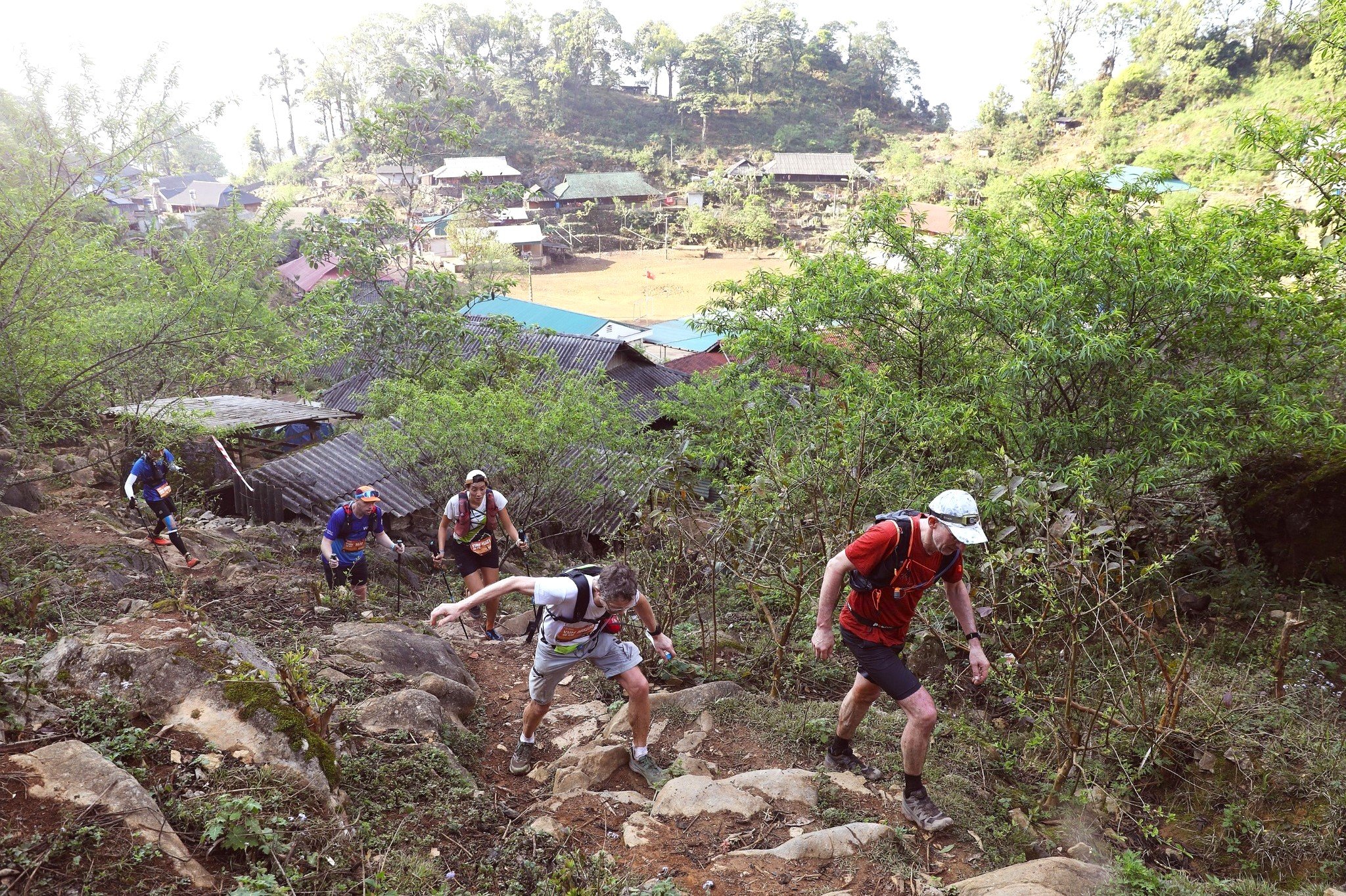 Hòa Bình: Vận động viên tử vong trong lúc chạy Giải siêu Marathon Việt Nam ở Mai Châu- Ảnh 2.